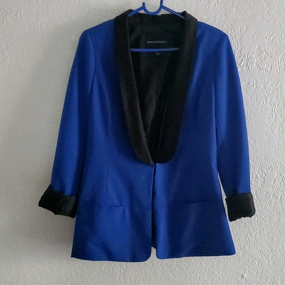 Blue and black blazer Size S